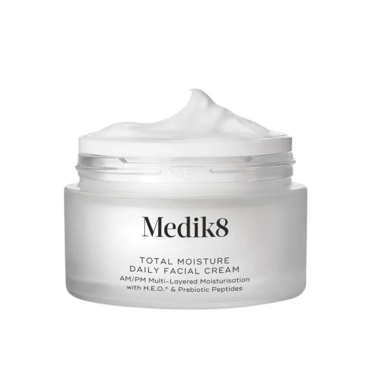 Medik8-TOTAL-MOISTURE-DAILY-FACIAL-CREAM-YS.webp