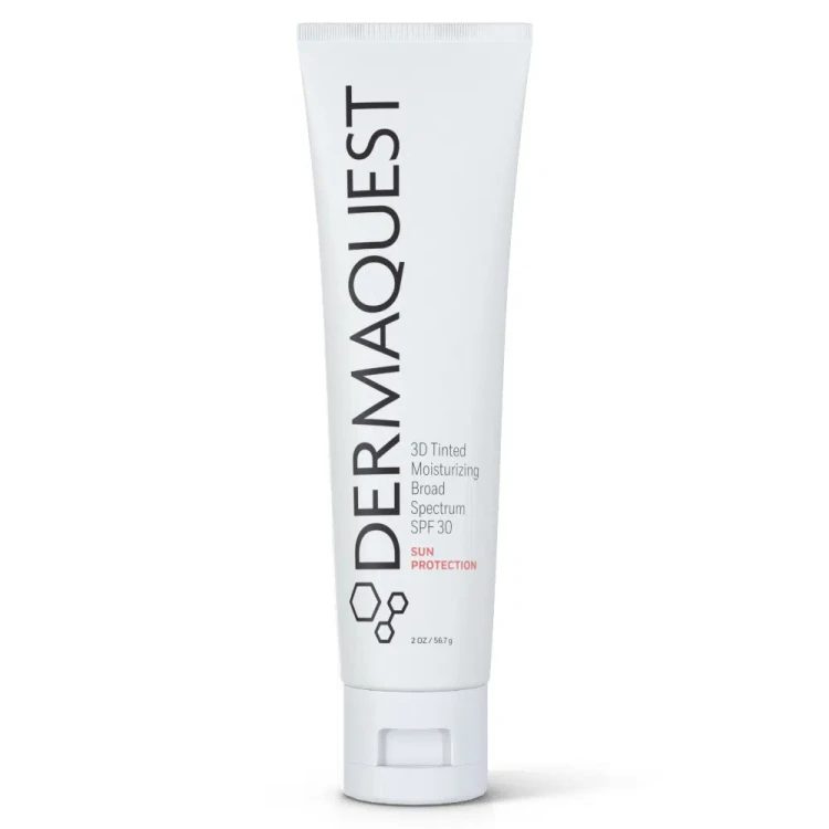 DERMAQUEST-3D-Tinted-Moisturizer-Broad-Spectrum-SPF30-krem-przeciwzmarszczkowy-typu-BB-2024.jpg.webp